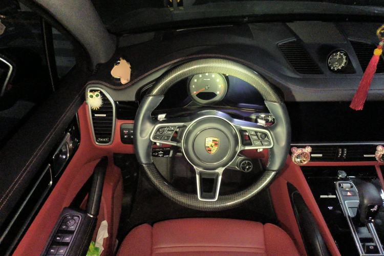 Used Porsche Cayenne 2023 Cayenne 3.0T Platinum Edition Steering Wheel