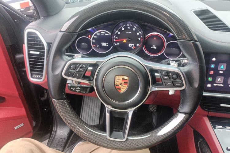 Used Porsche Cayenne 2023 Cayenne 3.0T Platinum Edition Steering Wheel
