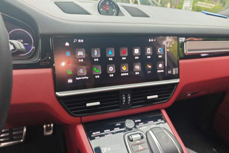 Used Porsche Cayenne 2023 Cayenne 3.0T Platinum Edition Audio And AC Panel
