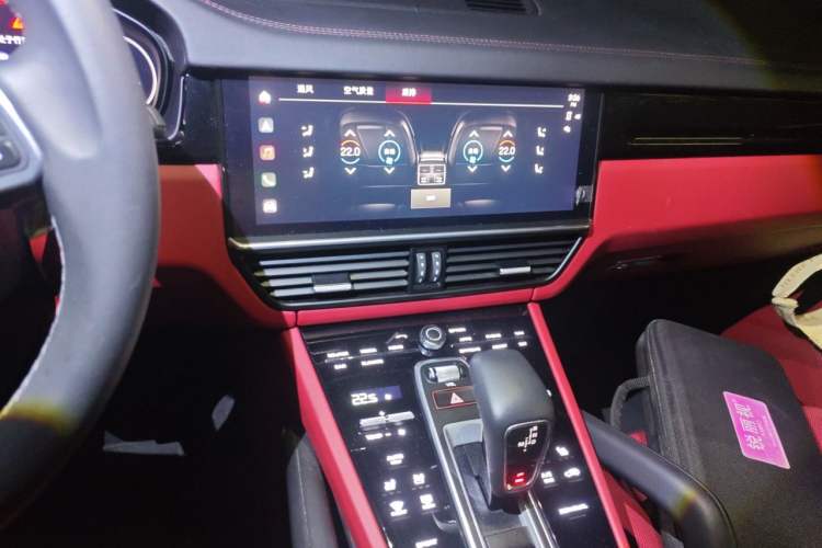 Used Porsche Cayenne 2023 Cayenne 3.0T Audio And AC Panel