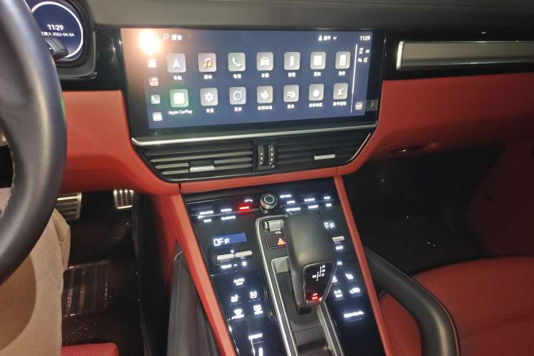 Used Porsche Cayenne 2023 Cayenne S 2.9T Platinum Edition Audio And AC Panel
