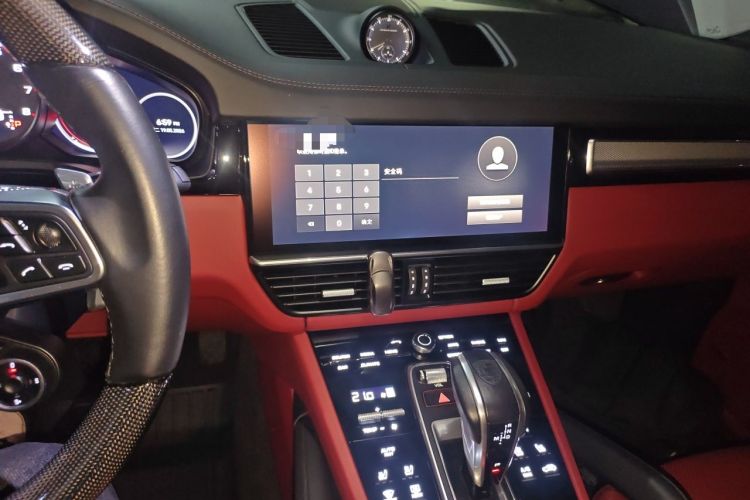 Used Porsche Cayenne 2023 Cayenne 3.0T Platinum Edition Audio And AC Panel