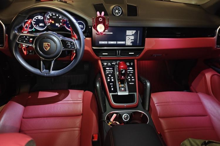 Used Porsche Cayenne 2023 Cayenne 3.0T Center Console