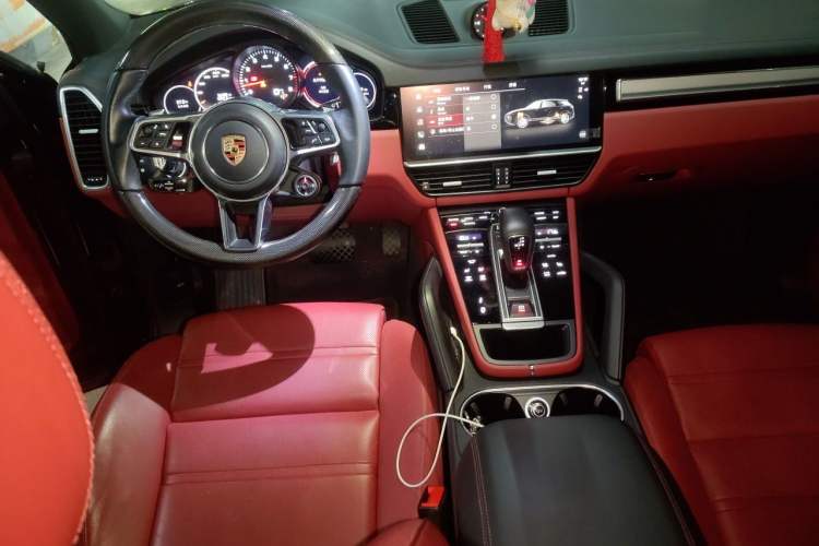 Used Porsche Cayenne 2023 Cayenne 3.0T Platinum Edition Center Console