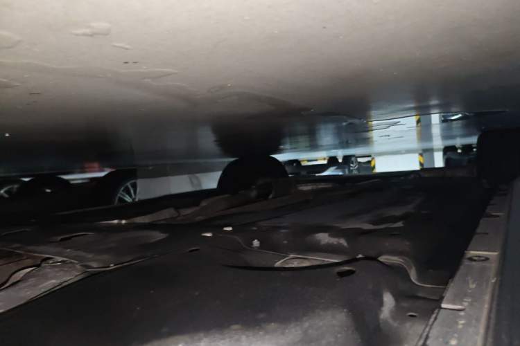 Used Porsche Cayenne 2023 Cayenne 3.0T Platinum Edition Chassis Rear Left