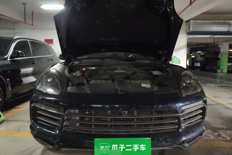Used Porsche Cayenne 2023 Cayenne 3.0T Platinum Edition Engine Bay