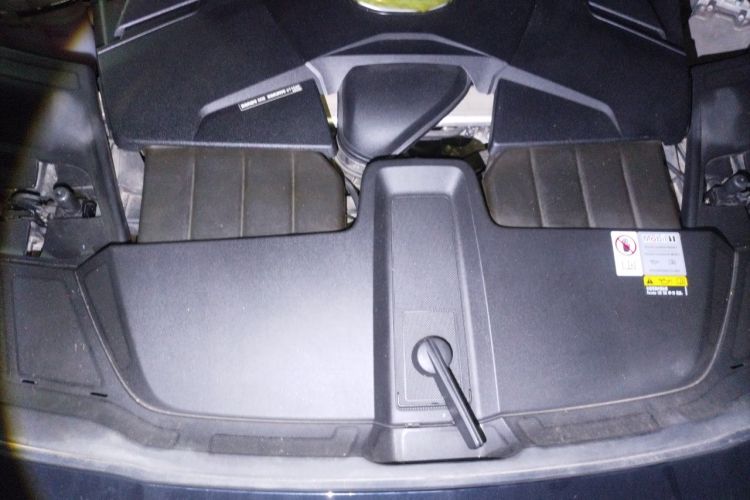 Used Porsche Cayenne 2023 Cayenne 3.0T Platinum Edition Engine Bay