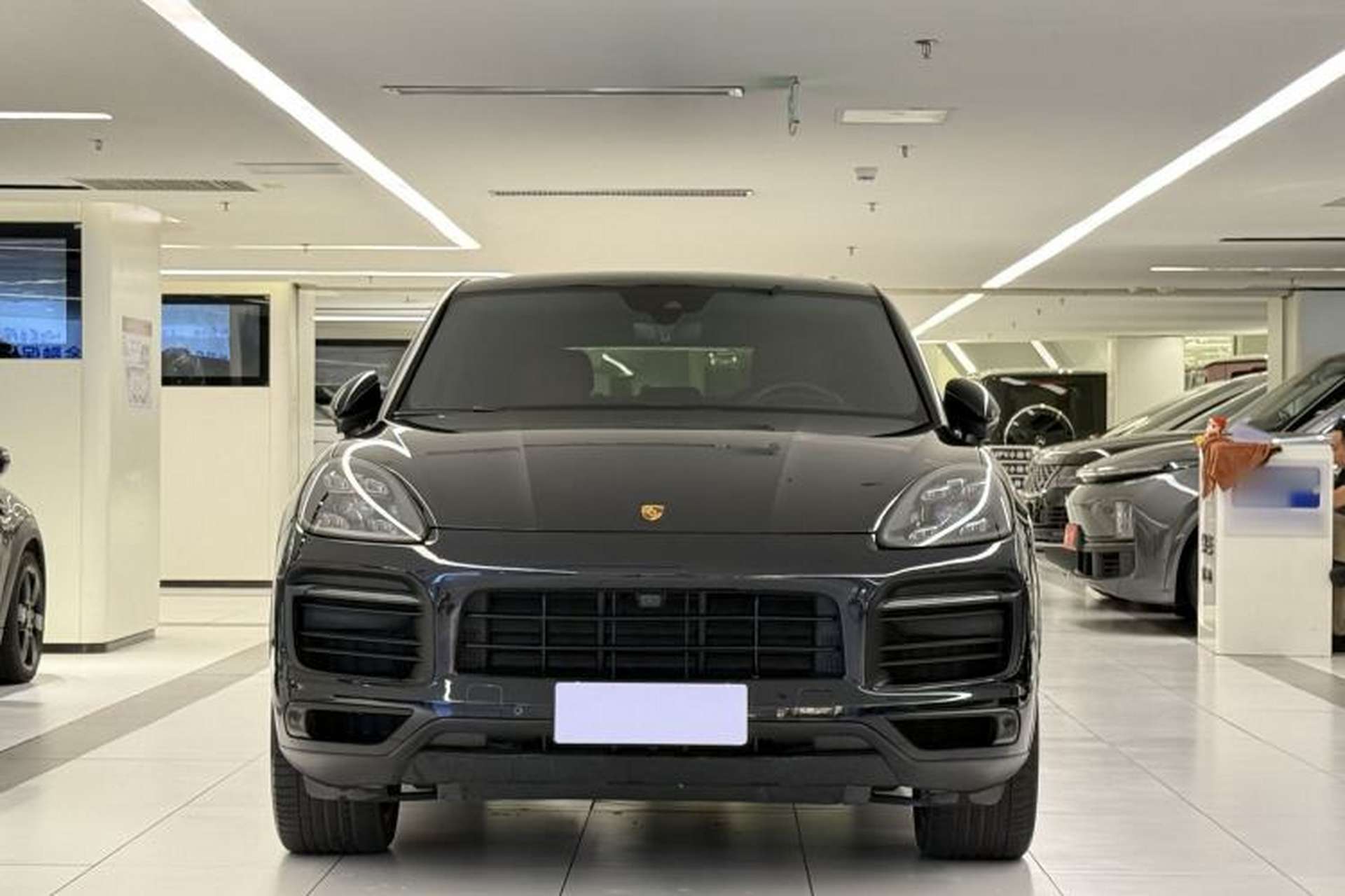 Used Porsche Cayenne 2023 Cayenne S Coupé 2.9T Exterior 1