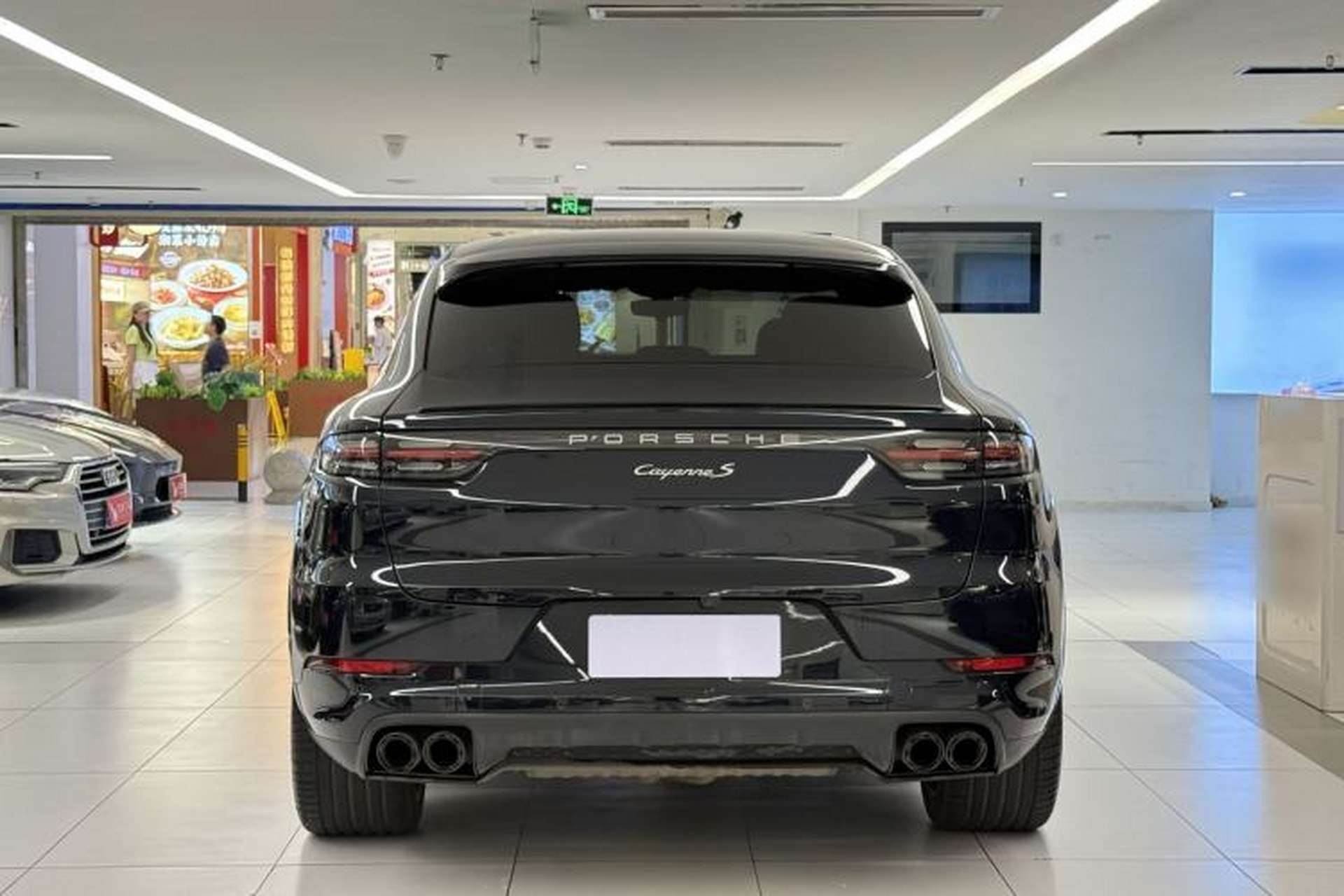 Used Porsche Cayenne 2023 Cayenne S Coupé 2.9T Exterior 5