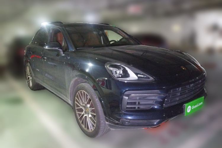 Used Porsche Cayenne 2023 Cayenne 3.0T Platinum Edition Front Right 45 Deg