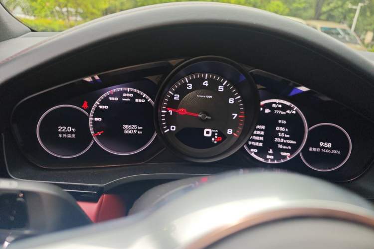 Used Porsche Cayenne 2023 Cayenne 3.0T Platinum Edition Instrument Cluster