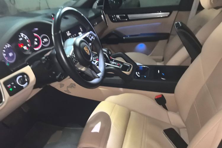 Used Porsche Cayenne 2023 Cayenne 3.0T Platinum Edition Left Front Seat