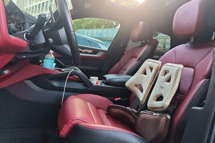Used Porsche Cayenne 2023 Cayenne 3.0T Left Front Seat