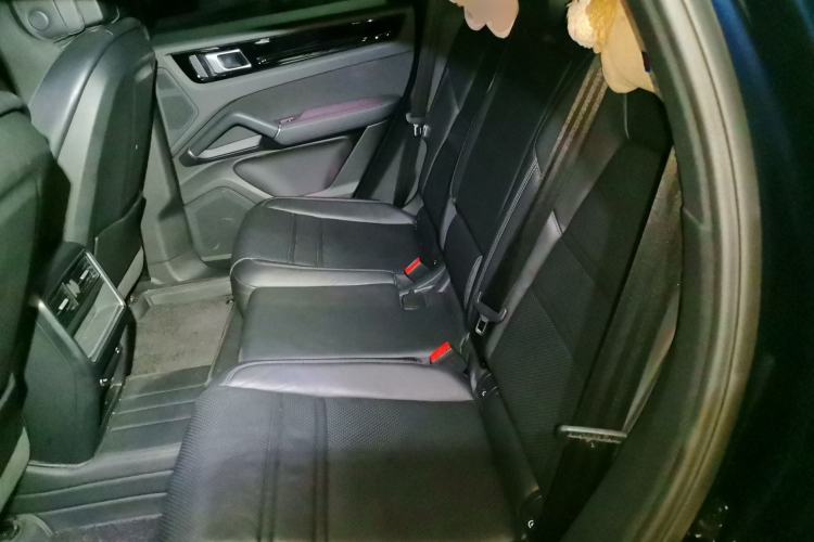 Used Porsche Cayenne 2023 Cayenne Coupé 3.0T Left Rear Seat