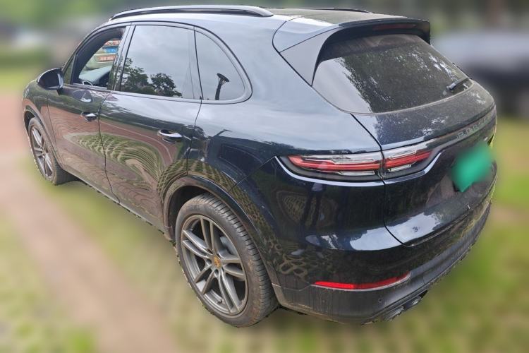 Used Porsche Cayenne 2023 Cayenne 3.0T Platinum Edition Rear Left 45 Deg