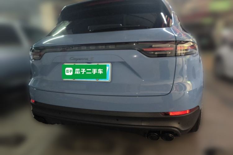 Used Porsche Cayenne 2023 Cayenne 3.0T Platinum Edition Rear