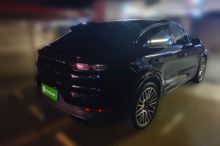 Used Porsche Cayenne 2023 Cayenne Coupé 3.0T Platinum Edition Rear Right 45 Deg