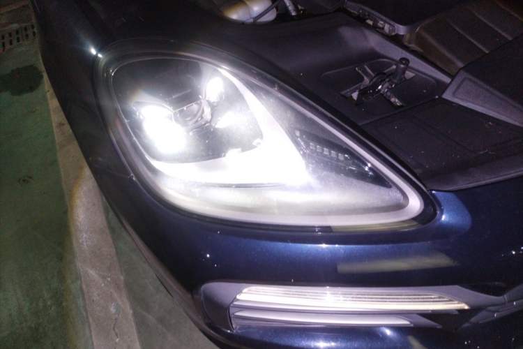Used Porsche Cayenne 2023 Cayenne 3.0T Platinum Edition Right Front Headlight