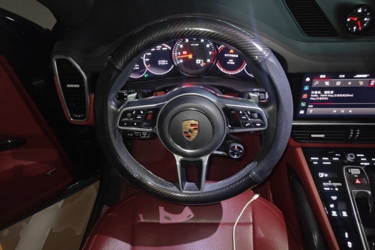 Used Porsche Cayenne 2023 Cayenne 3.0T Platinum Edition Steering Wheel