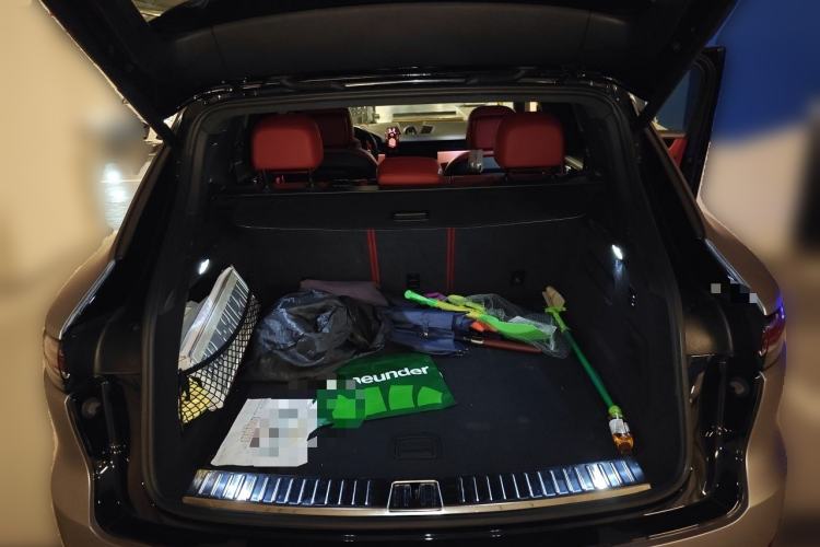 Used Porsche Cayenne 2023 Cayenne 3.0T Trunk