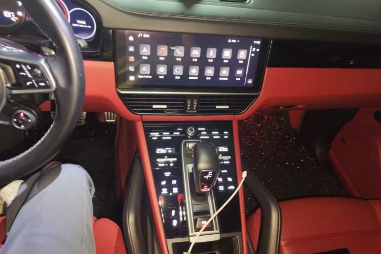 Used Porsche Cayenne 2023 Cayenne S 2.9T Audio And AC Panel