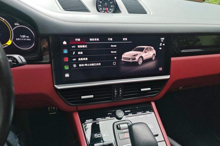 Used Porsche Cayenne 2023 Cayenne S 2.9T Audio And AC Panel