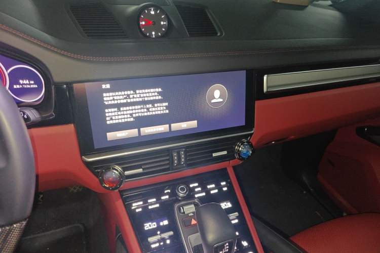 Used Porsche Cayenne 2023 Cayenne 3.0T Platinum Edition Audio And AC Panel