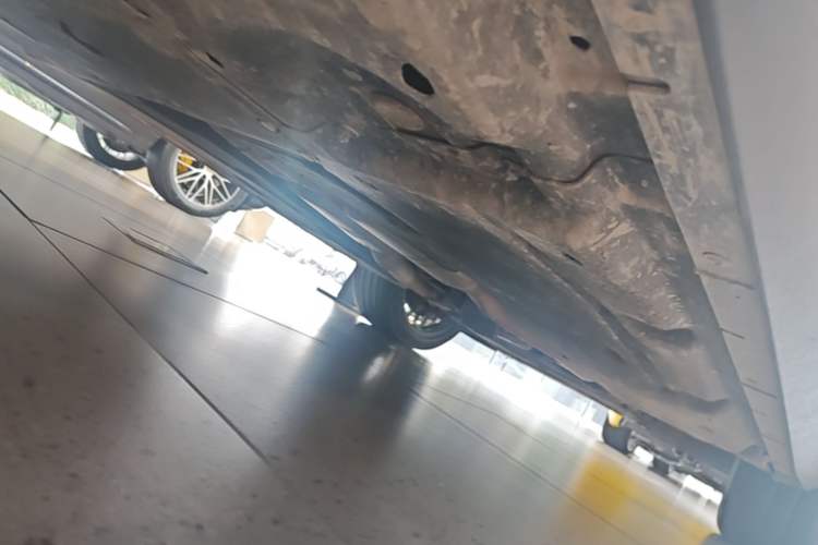 Used Porsche Cayenne 2023 Cayenne 3.0T Platinum Edition Chassis Rear Right