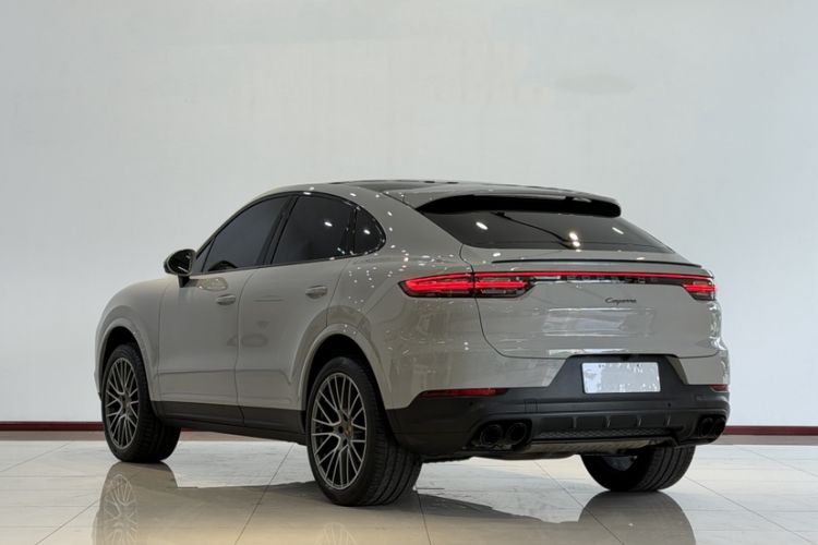 Used Porsche Cayenne 2023 Cayenne Coupé 3.0T Platinum Edition Exterior 4