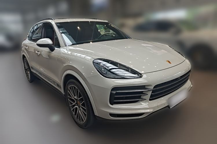 Used Porsche Cayenne 2023 Cayenne 3.0T Platinum Edition Front Right 45 Deg