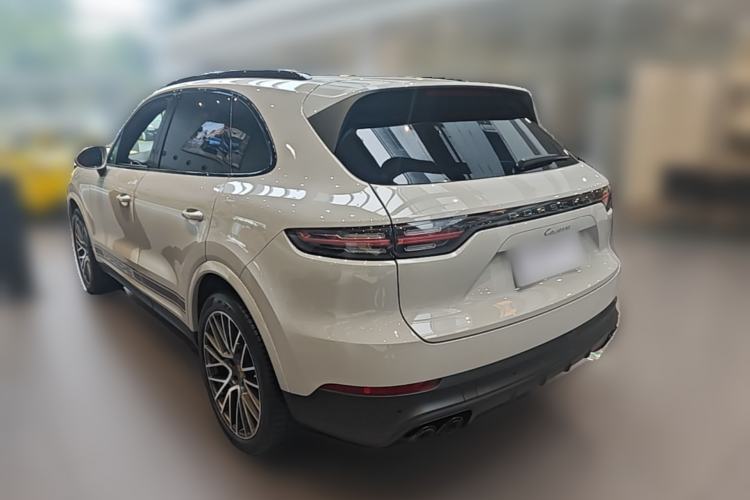 Used Porsche Cayenne 2023 Cayenne 3.0T Platinum Edition Rear Left 45 Deg