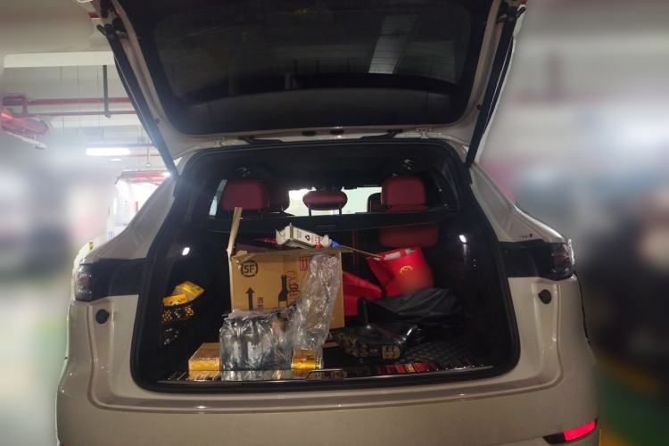 Used Porsche Cayenne 2023 Cayenne S 2.9T Trunk