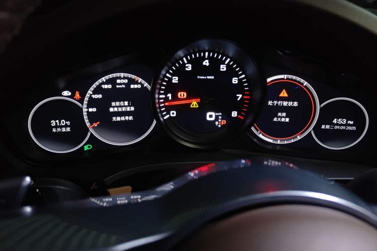 Used Porsche Cayenne 2023 Cayenne 3.0T Platinum Edition Instrument Cluster