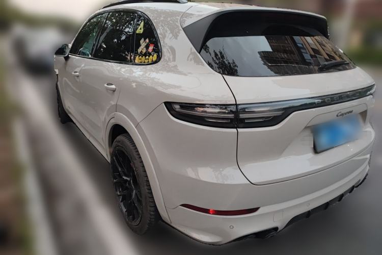 Used Porsche Cayenne 2023 Cayenne 3.0T Platinum Edition Rear Left 45 Deg