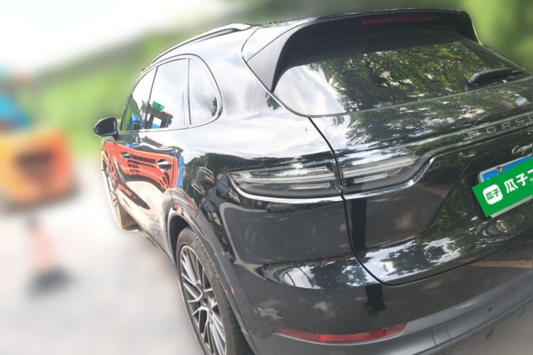 Used Porsche Cayenne 2023 Cayenne 3.0T Platinum Edition Rear Left 45 Deg