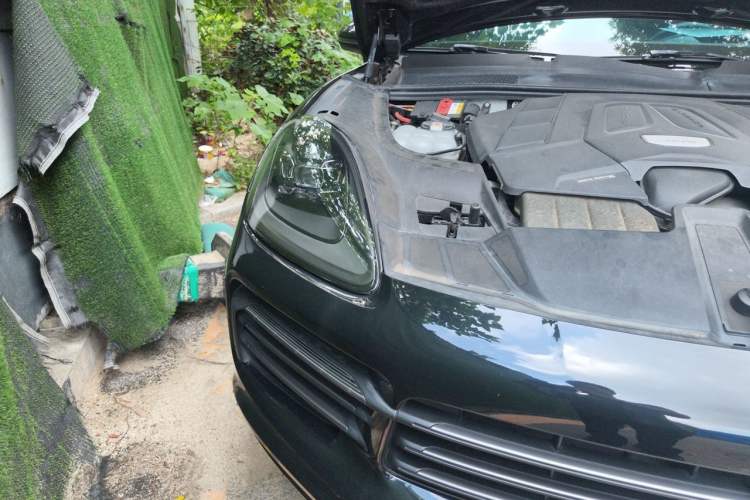 Used Porsche Cayenne 2023 Cayenne 3.0T Platinum Edition Right Front Headlight