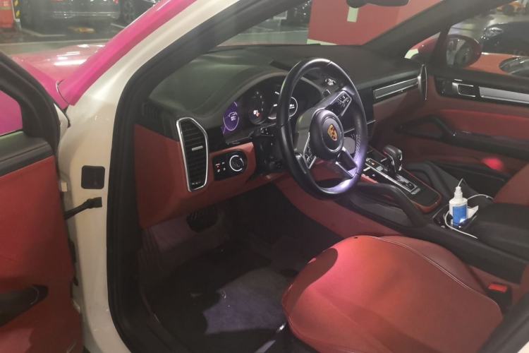 Used Porsche Cayenne 2023 Cayenne 3.0T Platinum Edition Driver Seat