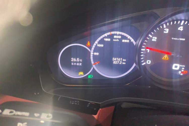 Used Porsche Cayenne 2023 Cayenne 3.0T Platinum Edition Odometer Close Up