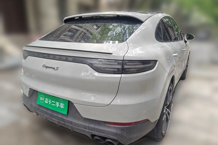Used Porsche Cayenne 2023 Cayenne Coupé 3.0T Platinum Edition Rear Right 45 Deg