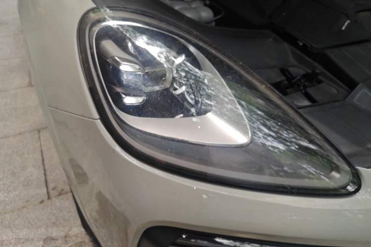Used Porsche Cayenne 2023 Cayenne Coupé 3.0T Platinum Edition Right Front Headlight