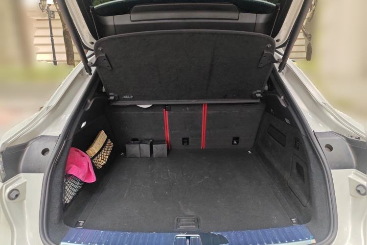Used Porsche Cayenne 2023 Cayenne Coupé 3.0T Platinum Edition Trunk