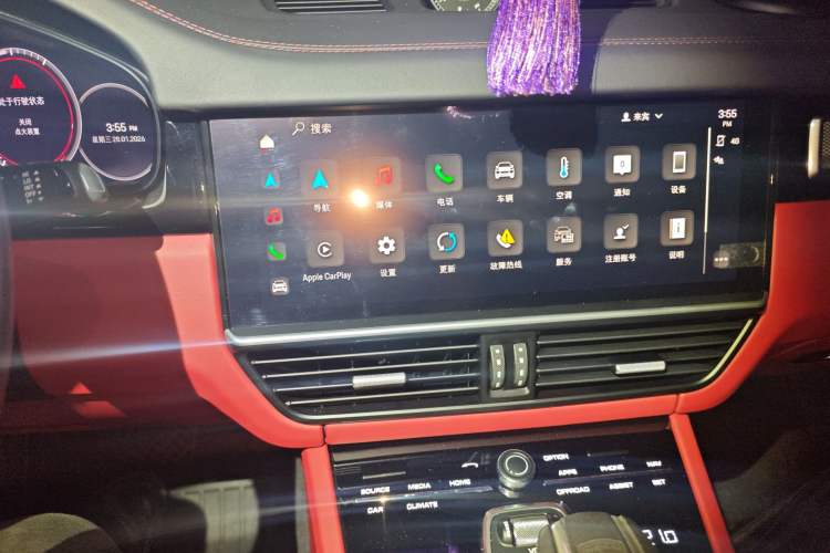 Used Porsche Cayenne 2023 Cayenne Coupé 3.0T Platinum Edition Audio And AC Panel