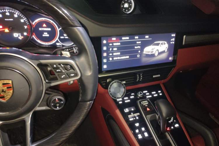 Used Porsche Cayenne 2023 Cayenne 3.0T Platinum Edition Audio And AC Panel