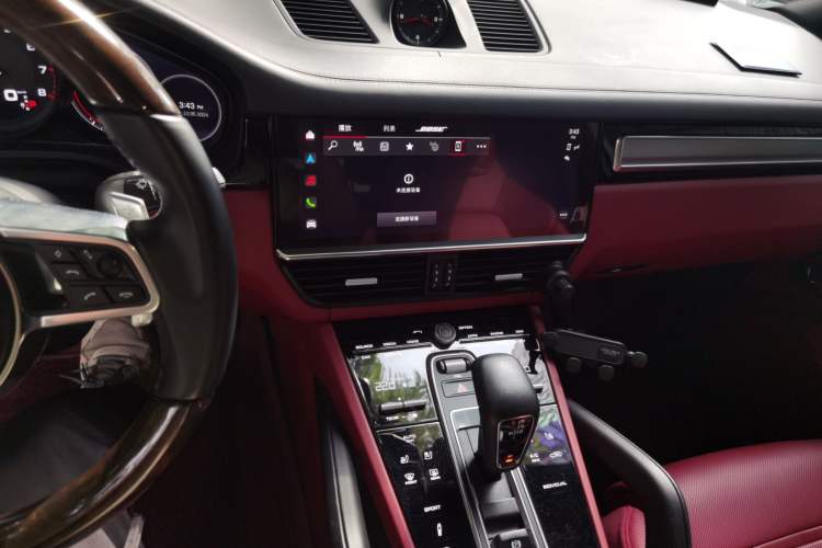Used Porsche Cayenne 2023 Cayenne 3.0T Platinum Edition Audio And AC Panel