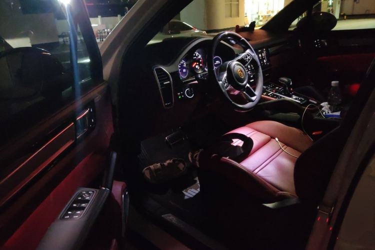 Used Porsche Cayenne 2023 Cayenne S 2.9T Platinum Edition Driver Seat