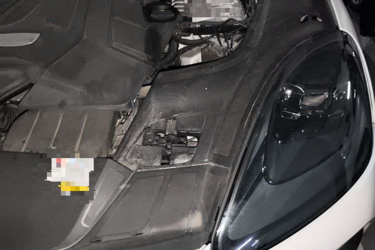 Used Porsche Cayenne 2023 Cayenne 3.0T Engine Bay Left