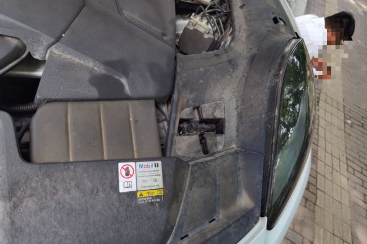 Used Porsche Cayenne 2023 Cayenne 3.0T Platinum Edition Engine Bay Left