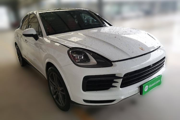 Used Porsche Cayenne 2023 Cayenne Coupé 3.0T Front Right 45 Deg