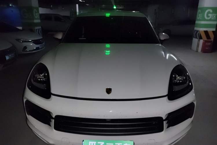 Used Porsche Cayenne 2023 Cayenne 3.0T Platinum Edition Front