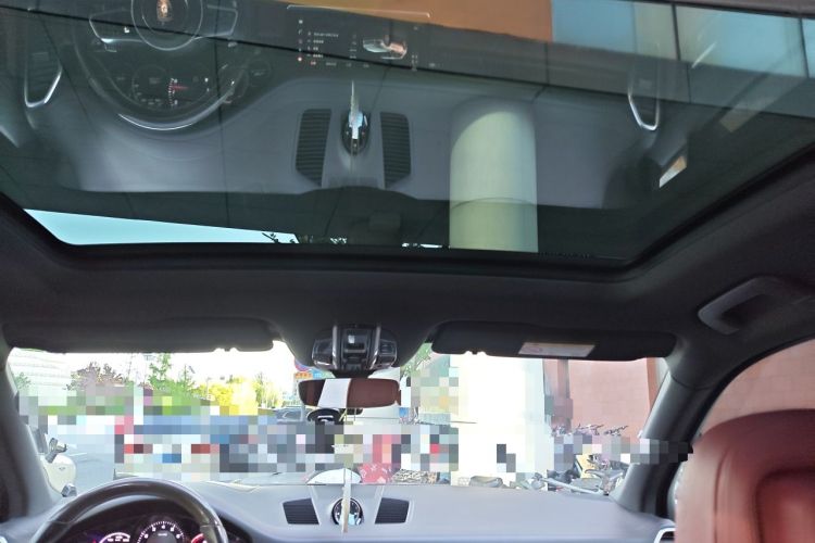 Used Porsche Cayenne 2023 Cayenne 3.0T Platinum Edition Headliner